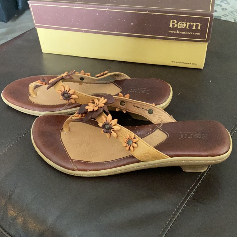 Born Leather Sandals - Picture 3 of 8